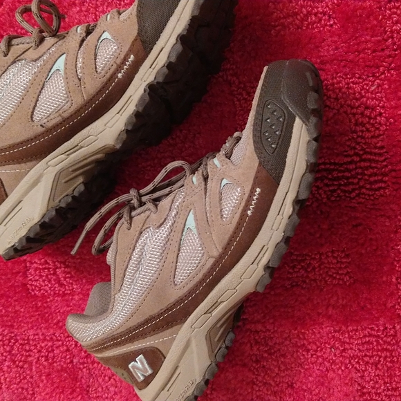 New Balance 606 Shoes Size 8 - Picture 3 of 10